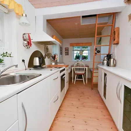 Two-bedroom In Feriehus Fanø