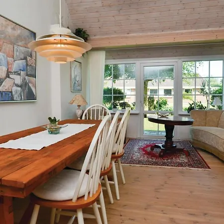Two-bedroom In Feriehus Fanø